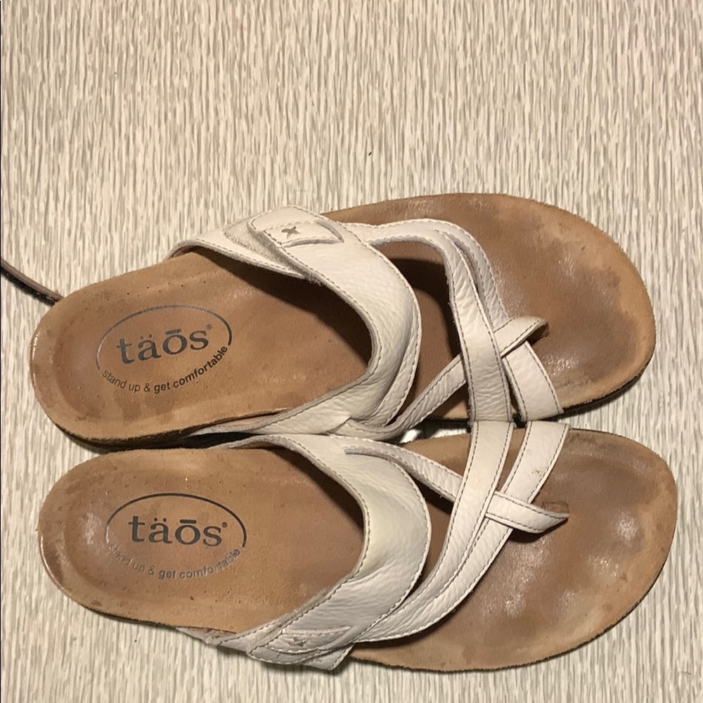 Taos The perfect Cream Leather Sandals